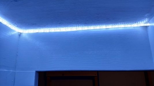 Tank stand lights.jpg