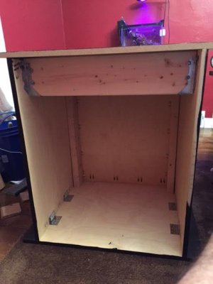 Aquarium stand 2.jpg