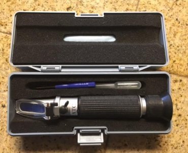 Refractometer.jpg