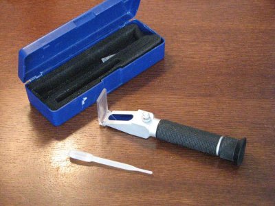 reefractometer.jpg