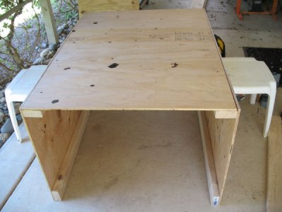 5 - sides supported so back can be attached.JPG